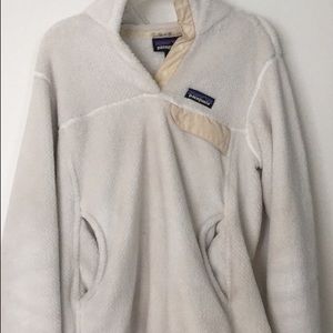 Adorable white/cream t snap Patagonia!
